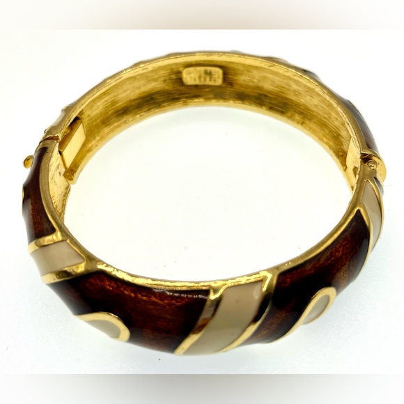 Vintage Signed Donald Stannard Gold Tone Enamel Hinged Bracelet Bangle - Picture 6 of 10